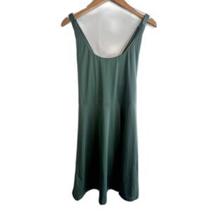 Toreel Green Tennis Exercise Dress with Shorts with pockets underneath Size XL